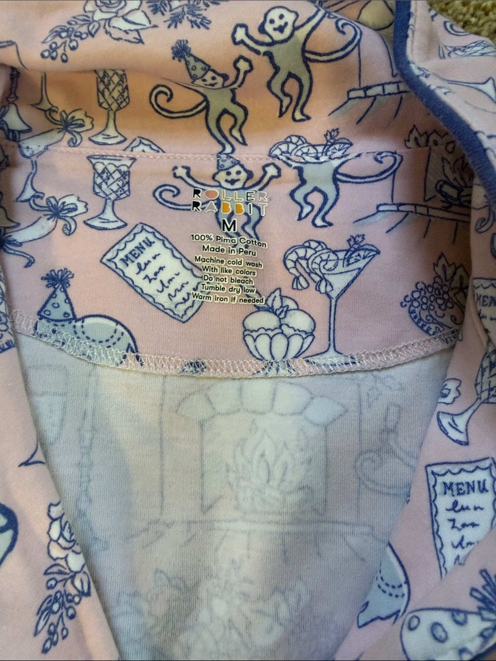 Roller Rabbit pajamas - Picture 2 of 5